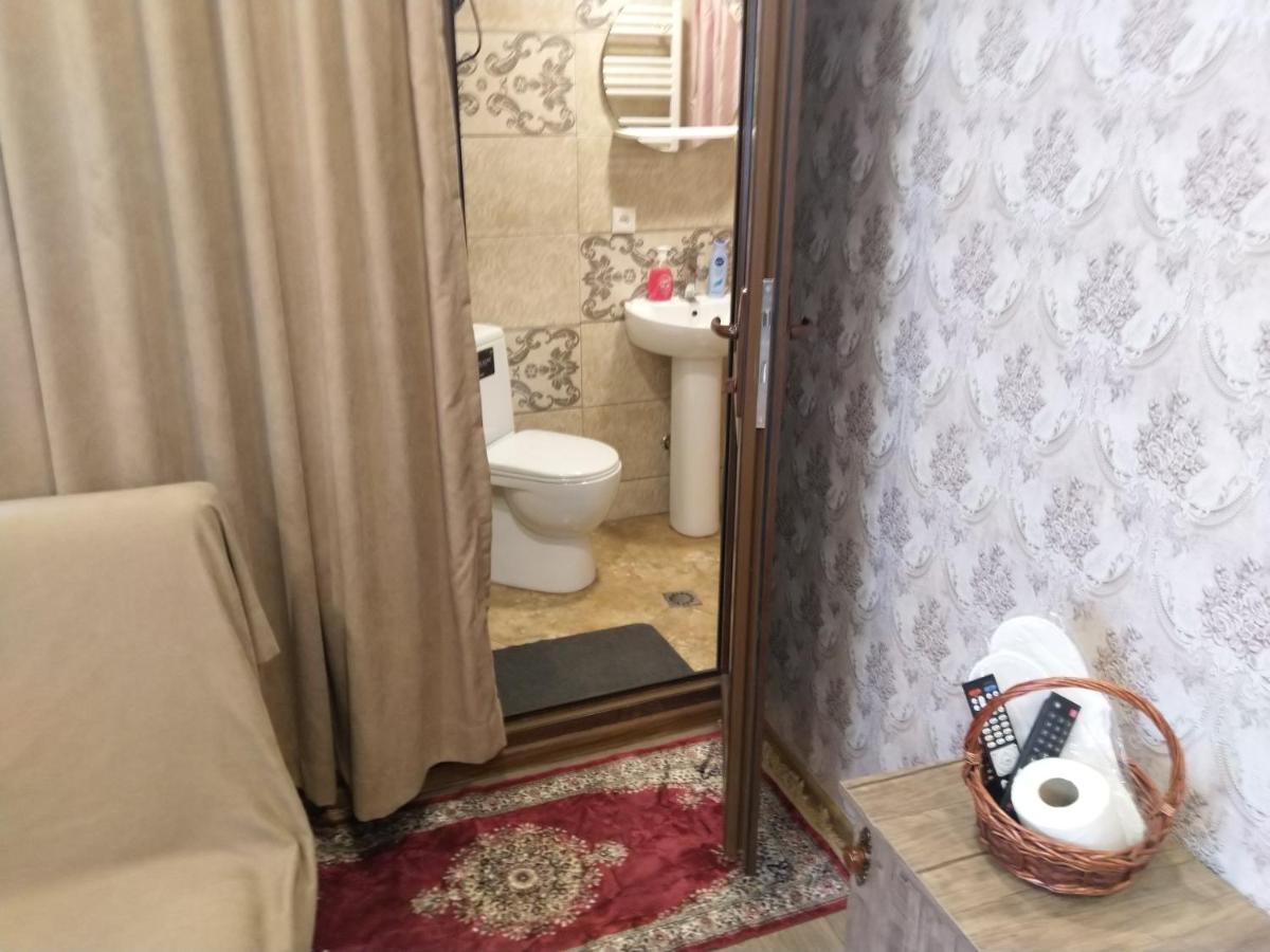 Old Tbilisi Tsiskari Apt Exterior foto